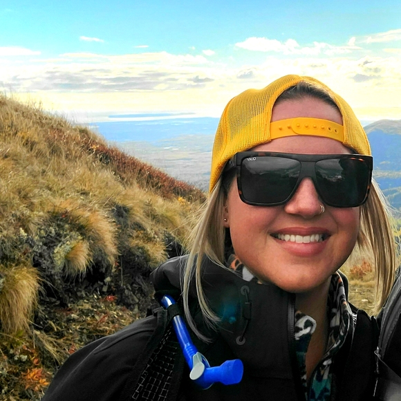 Meet your Posher, Janna - Picture 1 of 1